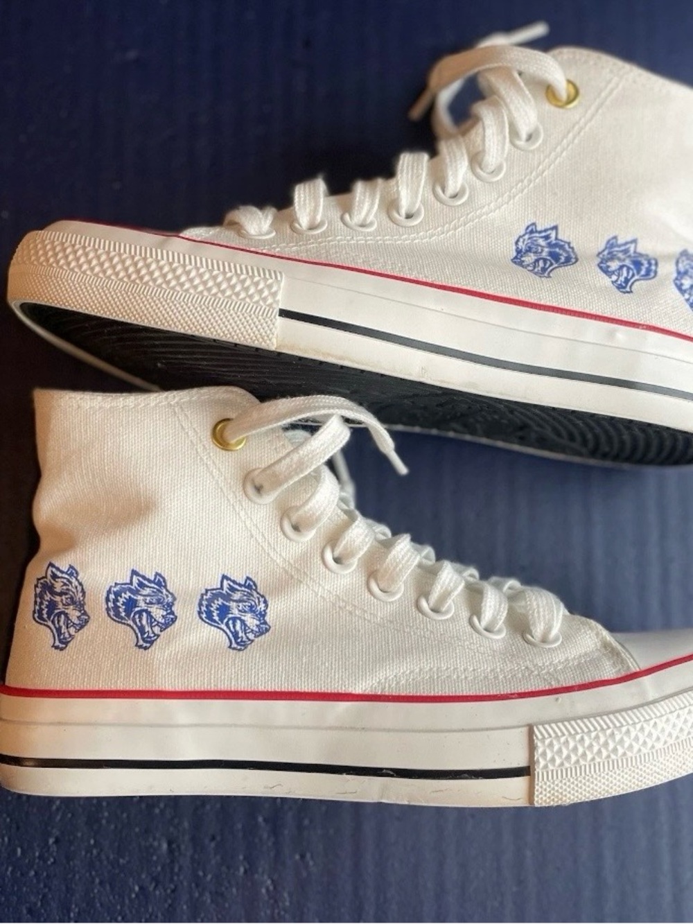 Limit Edition Darc Sport Wave Wolf White High-Top Sneakers